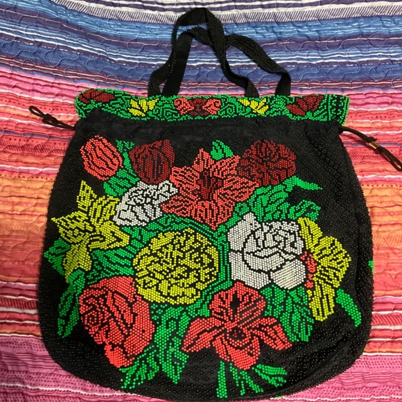 Beaded draw string bag. W255 - Picture 3 of 3